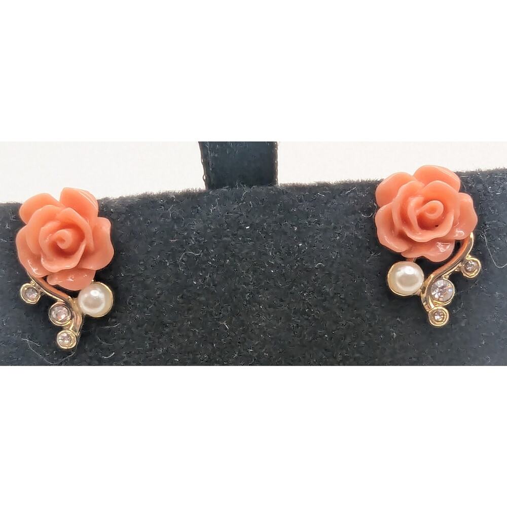 Rose Flower Stud Earrings Pink Coral Resin Pearl Rhinestone Gold Tone Womens